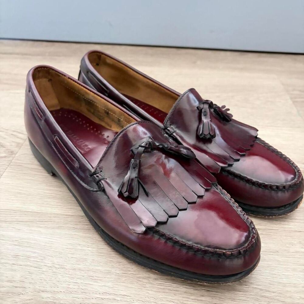 G.H. Bass Weejuns Men's Burgundy Tassel Loafers Size 10